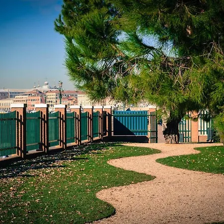 Residenza Garibaldi Venice